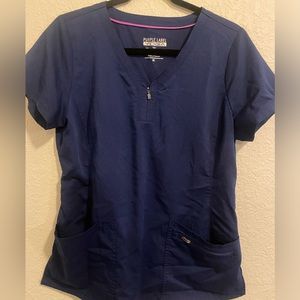 Women’s scrub top